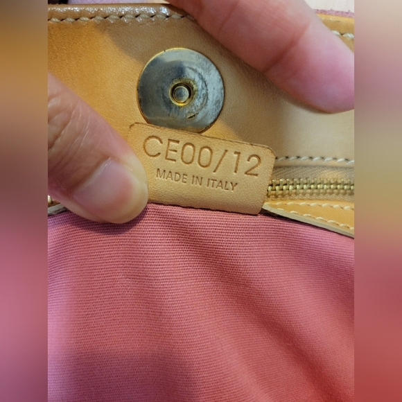 Celine Suede Shoulder Bag - Picture 5 of 13